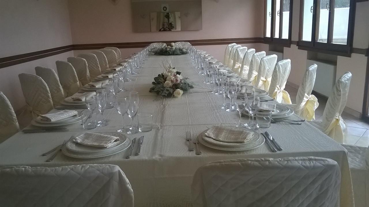 מונטה סן סאבינו Albergo Ristorante Da Domenico מראה חיצוני תמונה