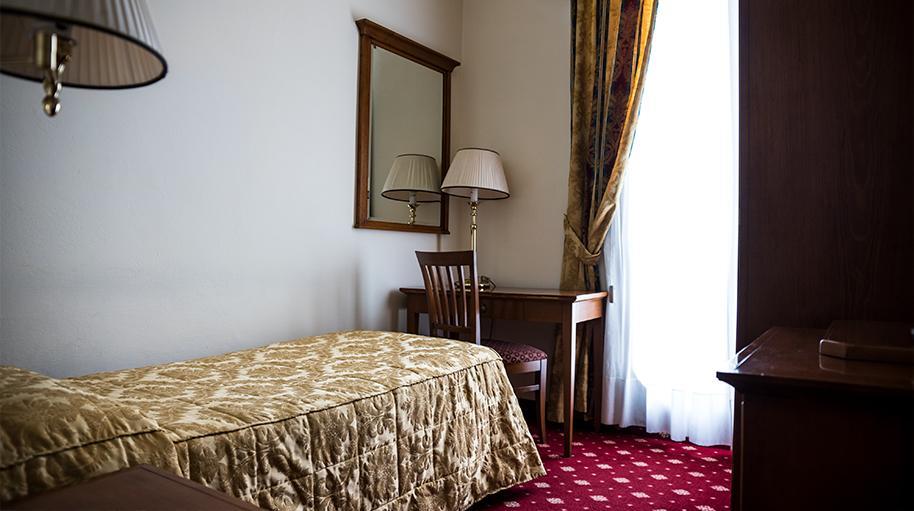 מונטה סן סאבינו Albergo Ristorante Da Domenico מראה חיצוני תמונה