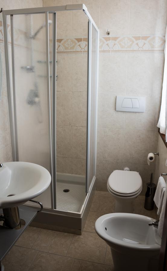 מונטה סן סאבינו Albergo Ristorante Da Domenico מראה חיצוני תמונה